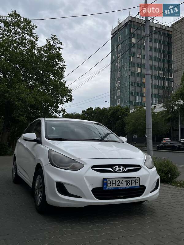 Седан Hyundai Accent 2011 в Одесі