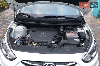 Седан Hyundai Accent 2016 в 