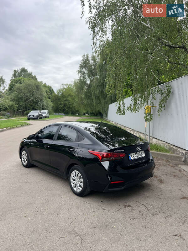 Седан Hyundai Accent 2017 в Києві