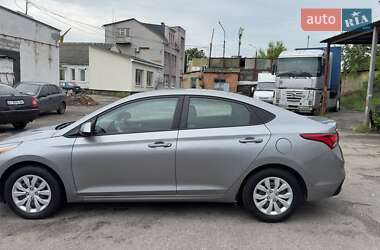 Седан Hyundai Accent 2021 в 