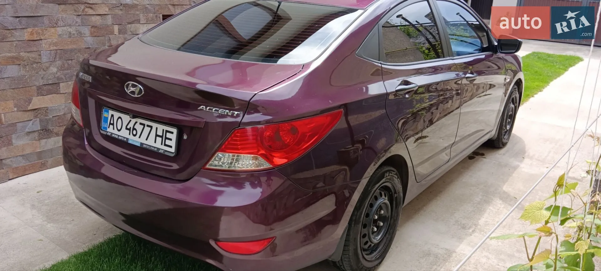 2011 Hyundai Accent - мініатюра 7
