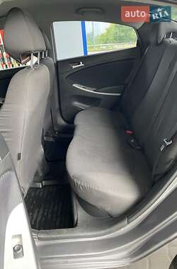 Седан Hyundai Accent 2011 в 