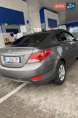 Седан Hyundai Accent 2011 в 