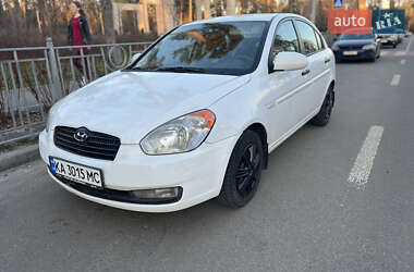 Седан Hyundai Accent 2009 в Киеве