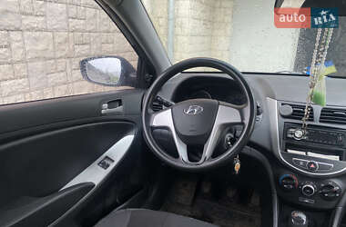 Седан Hyundai Accent 2012 в 