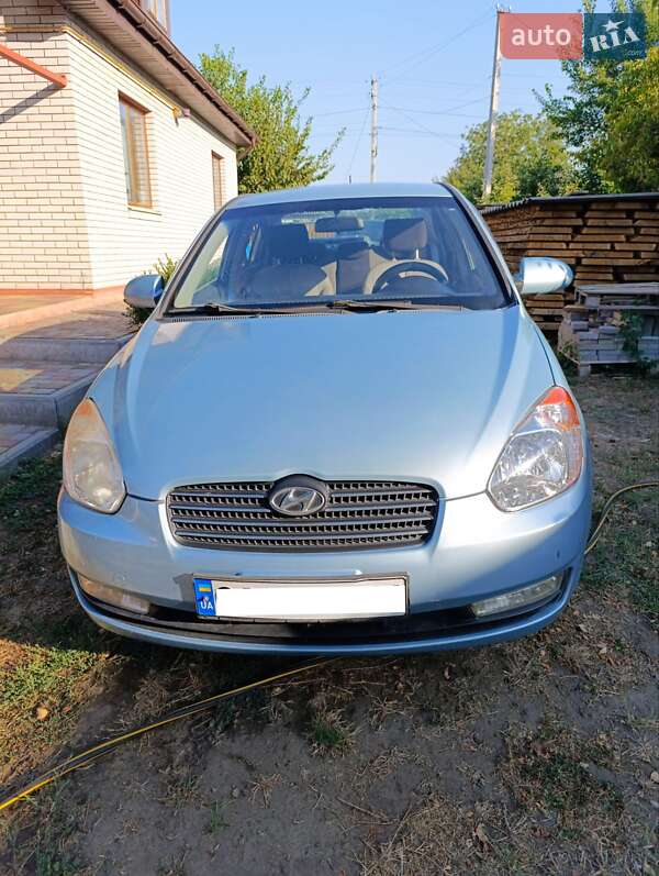 Седан Hyundai Accent 2007 в Смілі