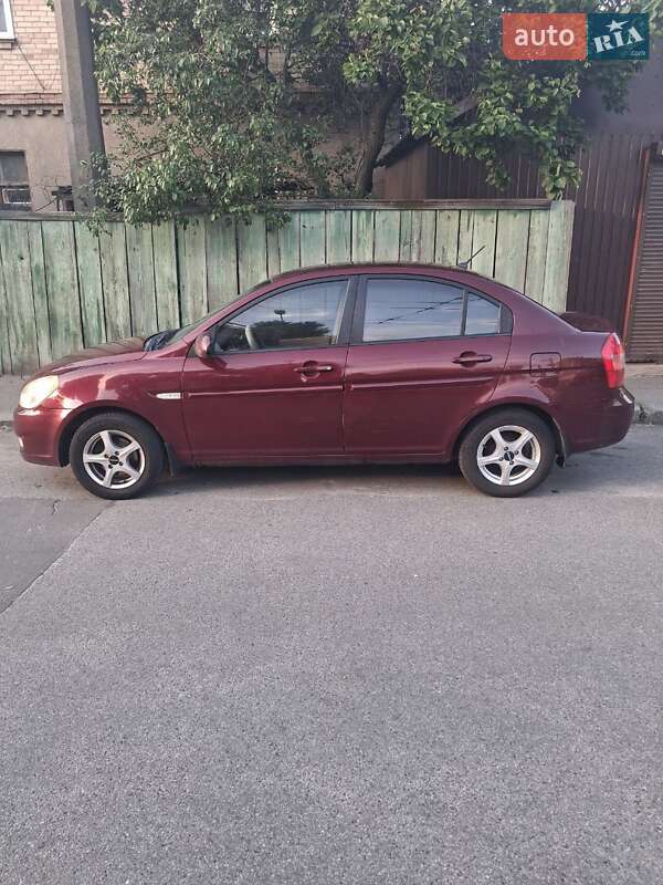 Седан Hyundai Accent 2008 в 