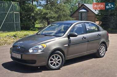 Седан Hyundai Accent 2010 в 