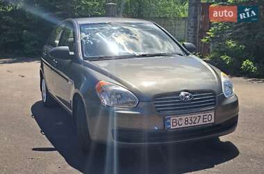 Седан Hyundai Accent 2010 в 