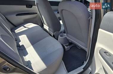 Седан Hyundai Accent 2010 в 