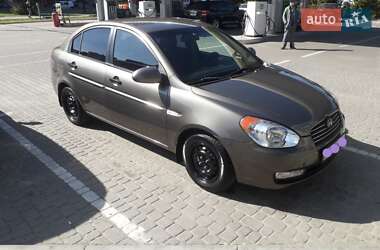 Седан Hyundai Accent 2008 в Львові