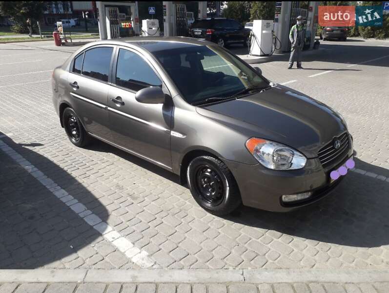 Седан Hyundai Accent 2008 в Львове