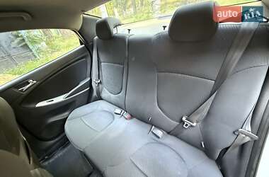 Седан Hyundai Accent 2011 в 