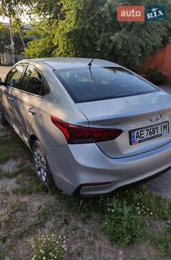 Седан Hyundai Accent 2017 в 