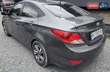 Седан Hyundai Accent 2011 в 