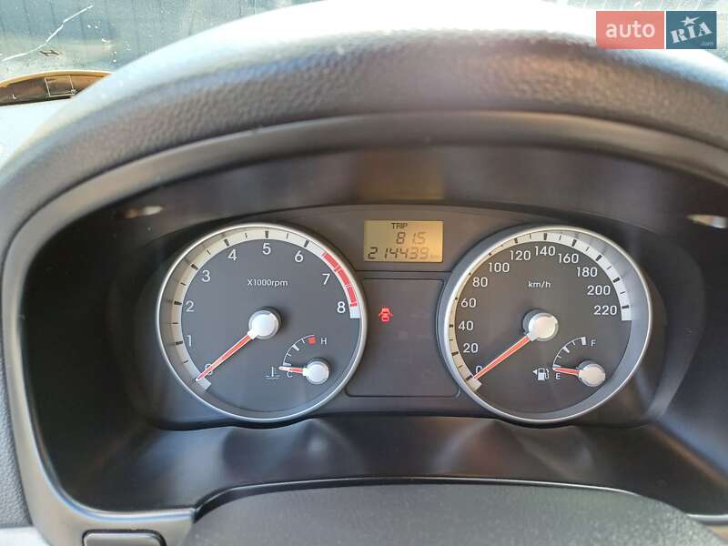 Седан Hyundai Accent 2008 в Києві