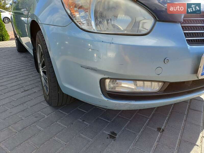 Седан Hyundai Accent 2008 в Києві