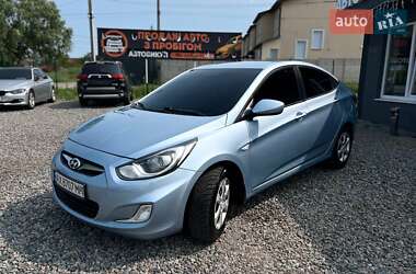 Седан Hyundai Accent 2011 в 
