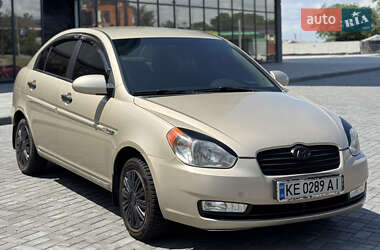Седан Hyundai Accent 2008 в Днепре