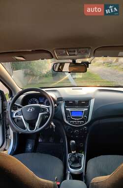 Седан Hyundai Accent 2012 в Харькове