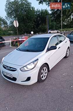 Седан Hyundai Accent 2013 в 