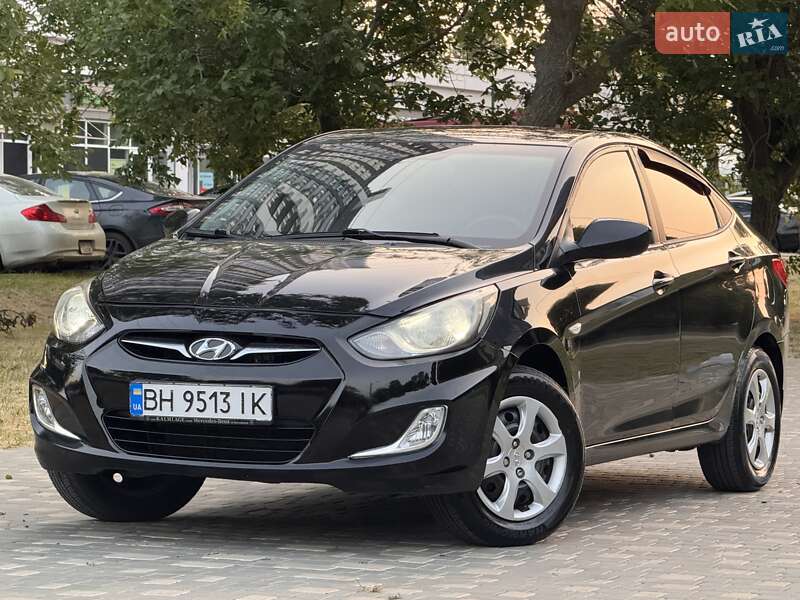 Седан Hyundai Accent 2012 в Одессе