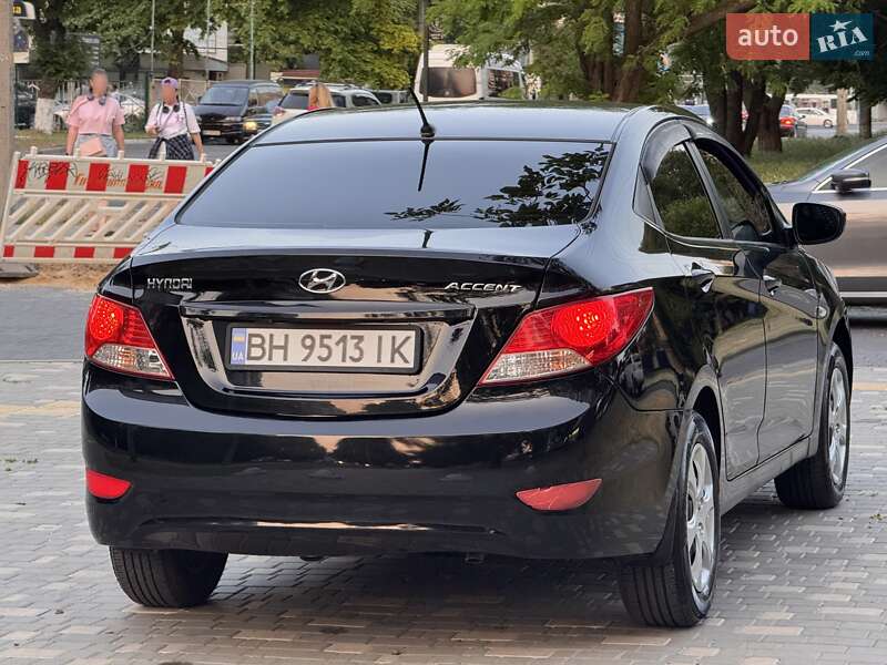 Седан Hyundai Accent 2012 в Одессе