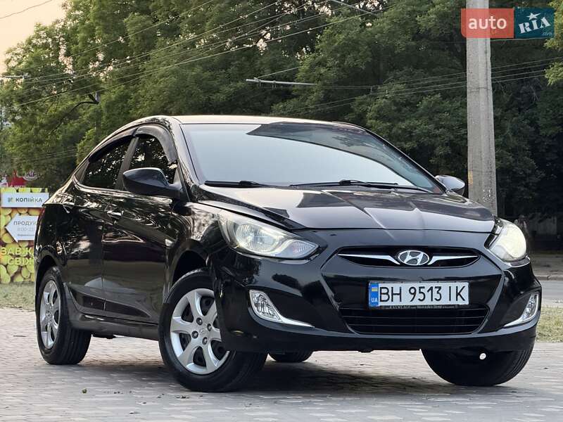 Седан Hyundai Accent 2012 в Одессе