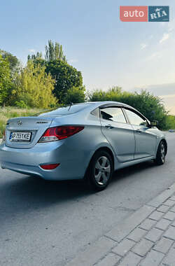 Седан Hyundai Accent 2012 в 
