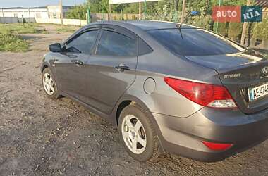 Седан Hyundai Accent 2013 в 