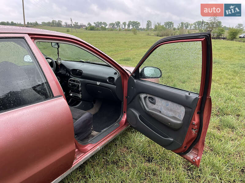 Седан Hyundai Accent 1995 в Вінниці фото 16 Седан Hyundai Accent 1995 в Вінниці