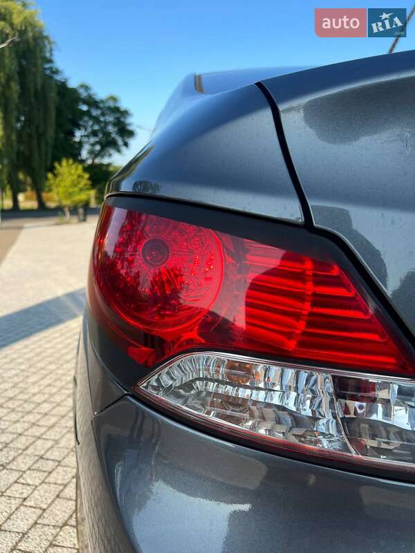 Седан Hyundai Accent 2011 в Львове