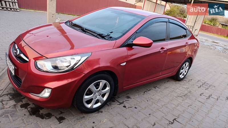 Хэтчбек Hyundai Accent 2013 в Одессе