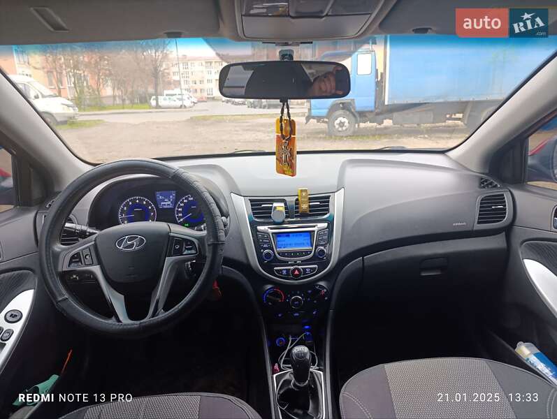 Хэтчбек Hyundai Accent 2013 в Одессе