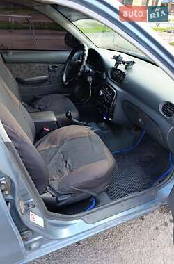Лифтбек Hyundai Accent 1997 в Лозовой
