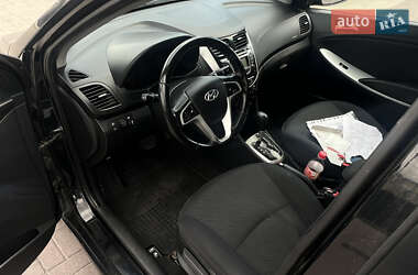 Седан Hyundai Accent 2011 в 