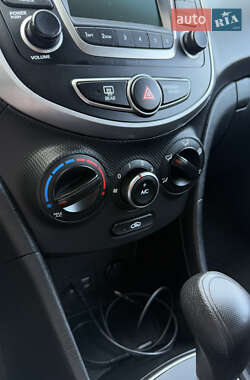 Хэтчбек Hyundai Accent 2017 в 
