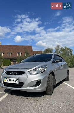 Седан Hyundai Accent 2013 в Харкові