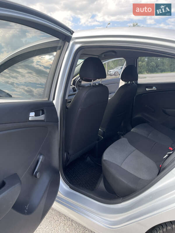 Седан Hyundai Accent 2013 в Харькове