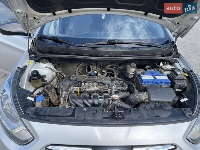 Седан Hyundai Accent 2013 в Харькове