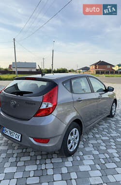 Хэтчбек Hyundai Accent 2017 в 