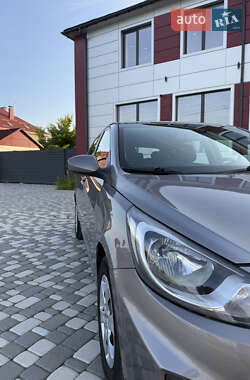 Хэтчбек Hyundai Accent 2017 в 