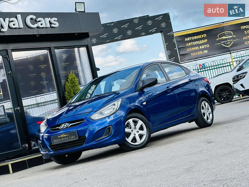 Hyundai Accent 2012