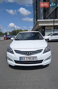 Седан Hyundai Accent 2016 в Хмельницком