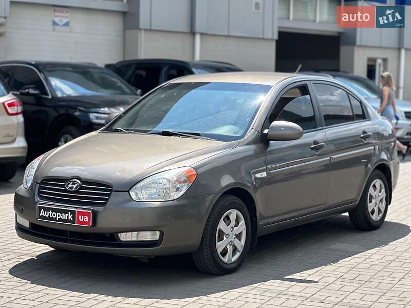 Hyundai Accent 2008