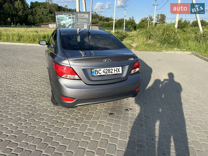 Седан Hyundai Accent 2016 в Львове