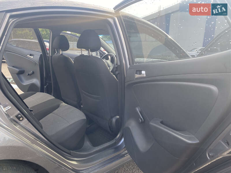 Седан Hyundai Accent 2011 в Днепре фото 14 Седан Hyundai Accent 2011 в Днепре