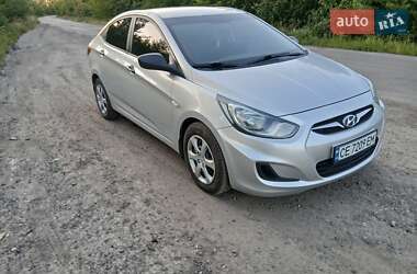 Седан Hyundai Accent 2013 в 