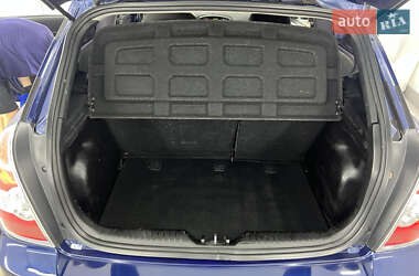 Хэтчбек Hyundai Accent 2008 в 