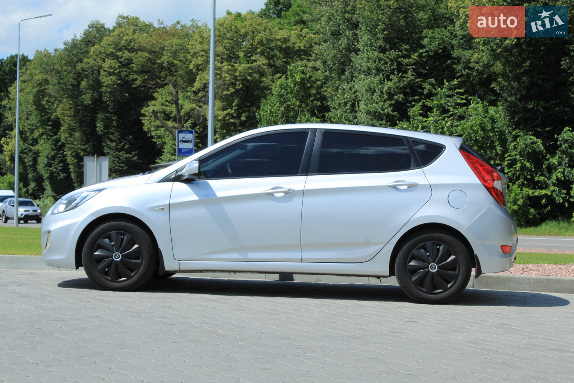 2013 Hyundai Accent - мініатюра 4